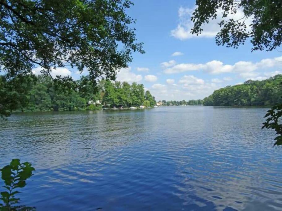 Dachwohnung Mit Wasserblick Und Eigenem Bootssteg Берлин Экстерьер фото